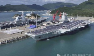 福建号航空母舰入列，多角度高清图来了。航母和飞机模型将在珠海和上海赠送